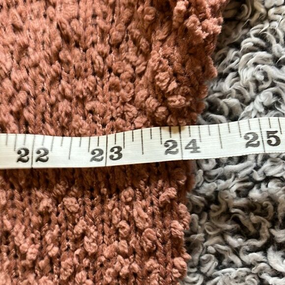 POL S Oversized Slouchy Fuzzy knit sweater - Picture 9 of 11